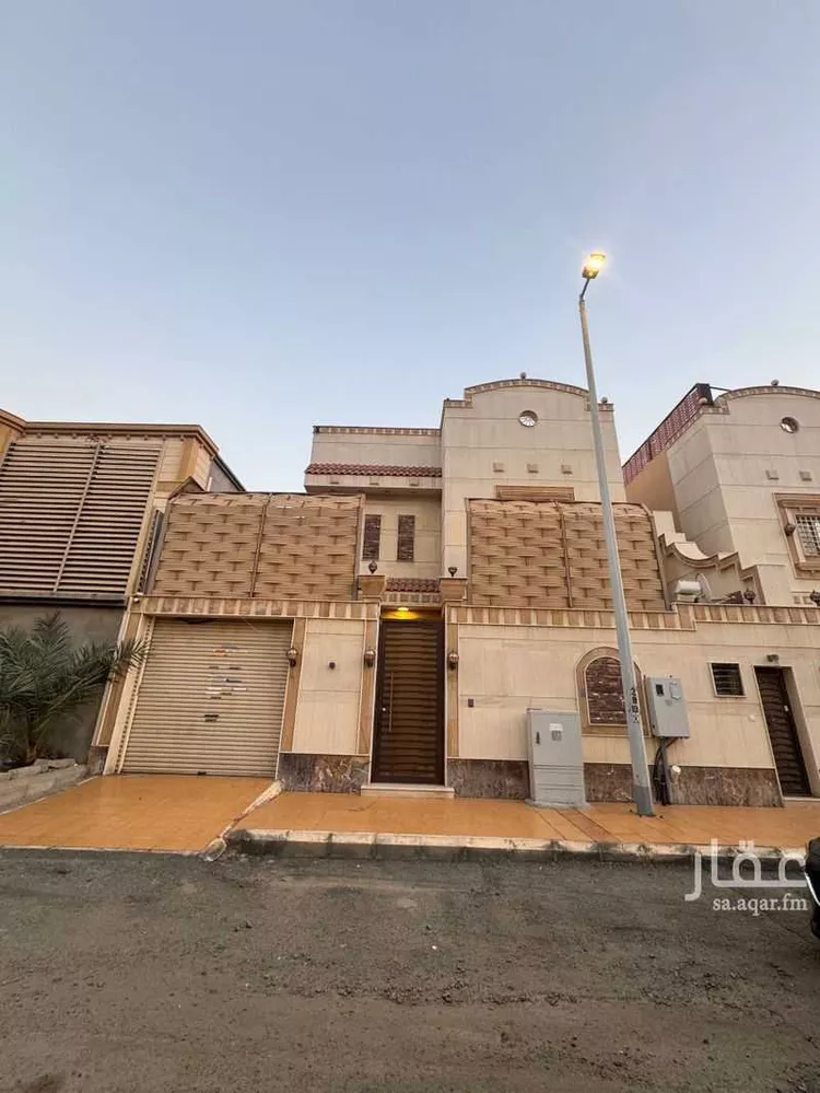 فيلا للبيع في شارع محمد بن معروف, حي طيبة, مدينة جدة, منطقة مكة المكرمة صورة 2