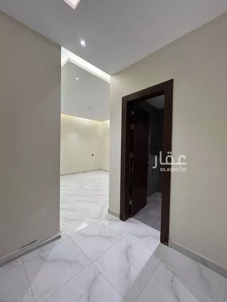 شقة للبيع في شارع احمد بن الحجاج, حي العارض, مدينة الرياض, منطقة الرياض صورة 3