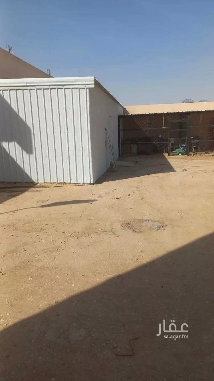 مزرعة للبيع في شارع هجرة الاوسط 934, حي تجمع سكاني الحنية, مدينة تجمع سكاني الحنية, منطقة الرياض صورة 2