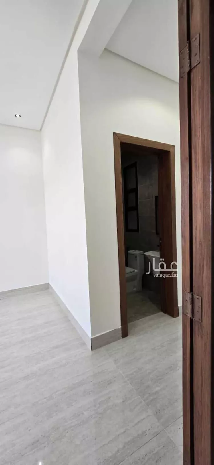 دور للبيع في شارع علي بن موسى خراز, حي طويق, مدينة الرياض, منطقة الرياض 6