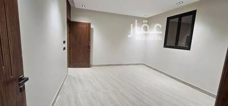 دور للبيع في شارع طيب الإسم, حي طيبة, مدينة الرياض, منطقة الرياض صورة 4