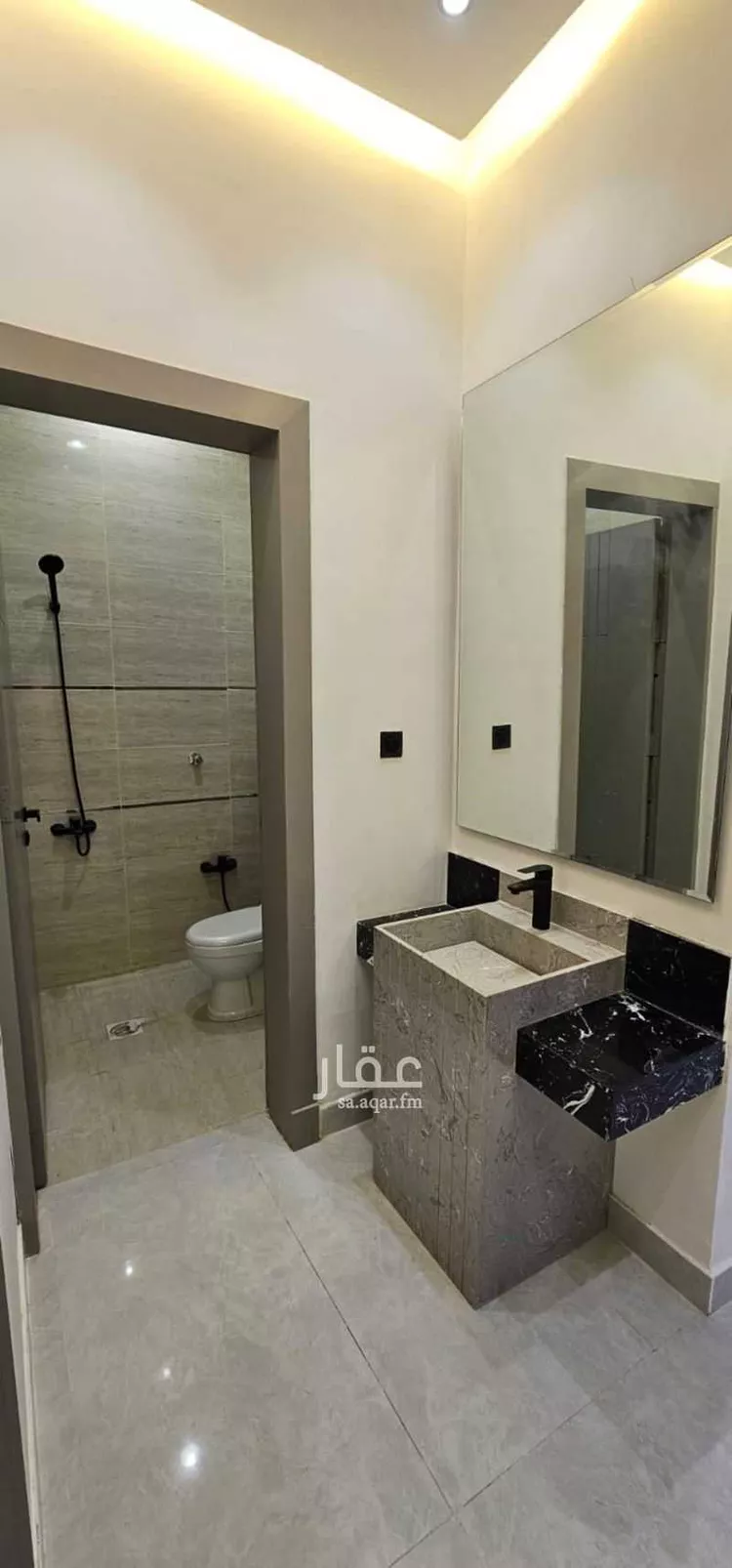 فيلا للبيع في شارع ممر32, حي طيبة, مدينة الرياض, منطقة الرياض 7