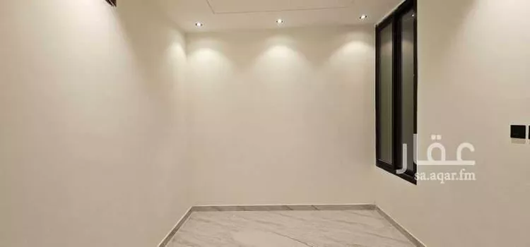 دور للبيع في شارع طيب الإسم, حي طيبة, مدينة الرياض, منطقة الرياض صورة 2