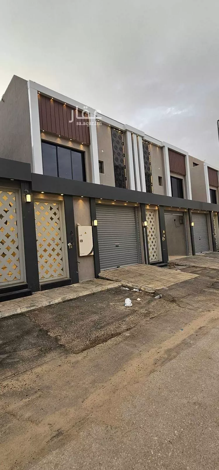 دور للبيع في شارع طيب الإسم, حي طيبة, مدينة الرياض, منطقة الرياض 1 صورة