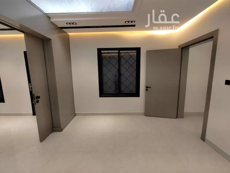 دور للبيع في شارع حرب السلمي, حي بدر, مدينة الرياض, منطقة الرياض صورة 5