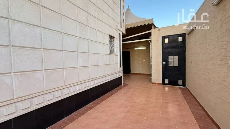 فيلا للبيع في شارع عبدالله مدهر, حي العوالي, مدينة الرياض, منطقة الرياض 12