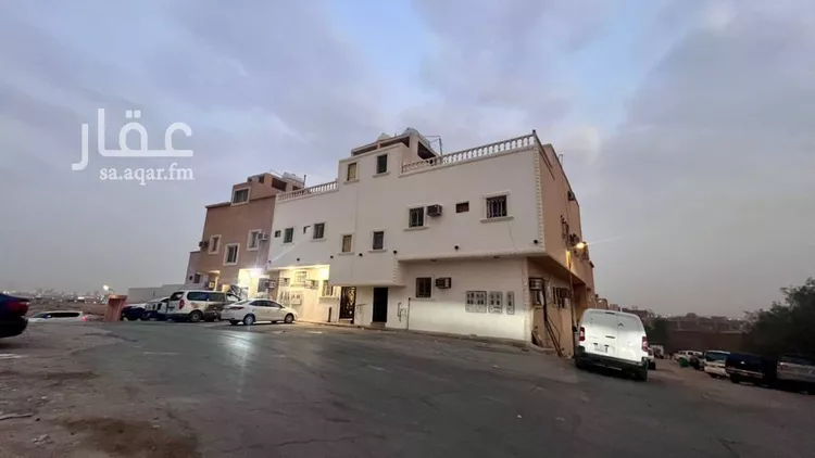 شقة للبيع في شارع سعيد بن نافع, حي اليمامة, مدينة الرياض, منطقة الرياض صورة 2