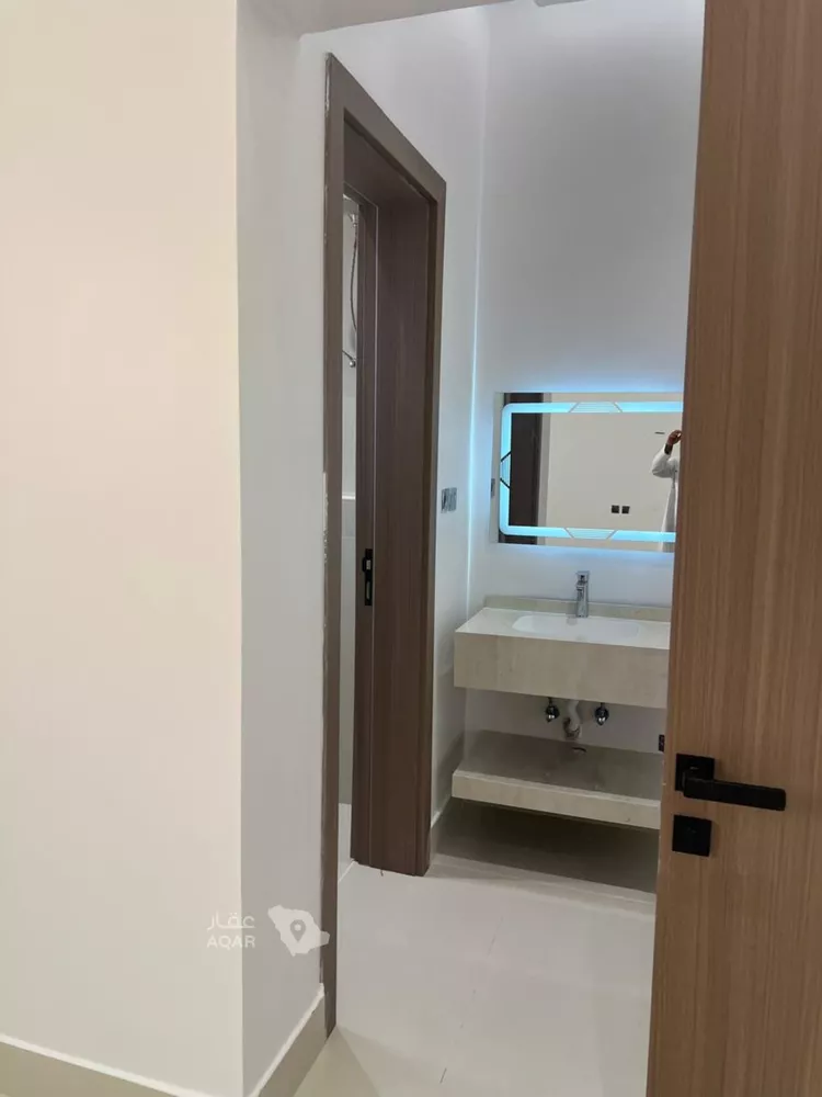 دور للبيع في شارع محارب بن دثار, حي بدر, مدينة الرياض, منطقة الرياض 3