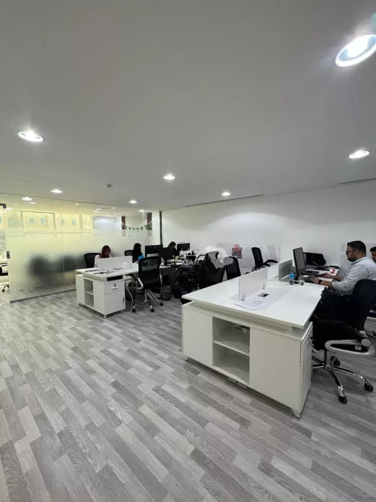 Commercial Office for Rent in Riyadh As Sahafah 10