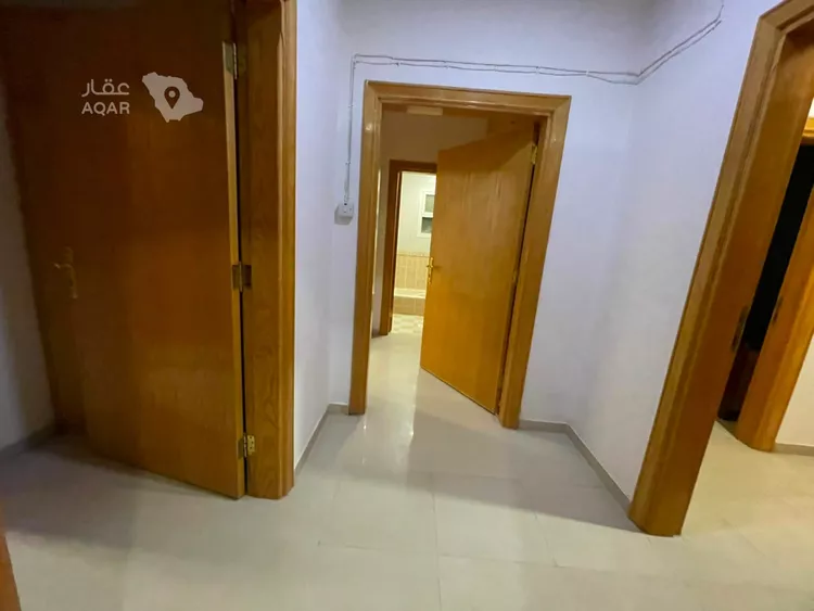 فيلا للإيجار في شارع البرهان بن زيادة, حي الربوة, مدينة الرياض, منطقة الرياض 12