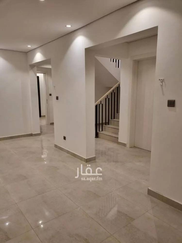 فيلا للبيع في شارع راشد بن جريس, حي النرجس, مدينة الرياض, منطقة الرياض