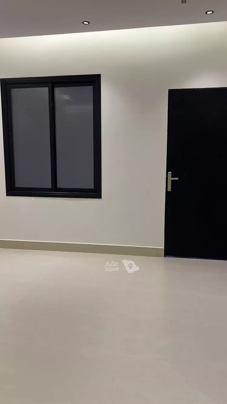 دور للبيع في شارع محارب بن دثار, حي بدر, مدينة الرياض, منطقة الرياض 8