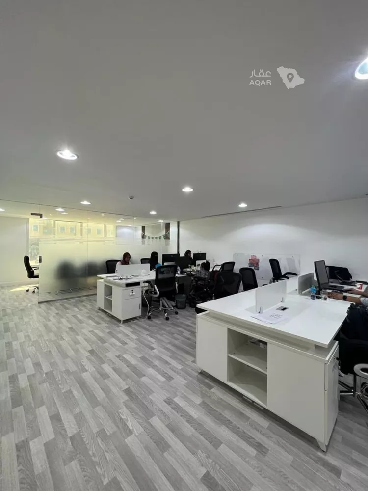 Commercial Office for Rent in Riyadh As Sahafah 11
