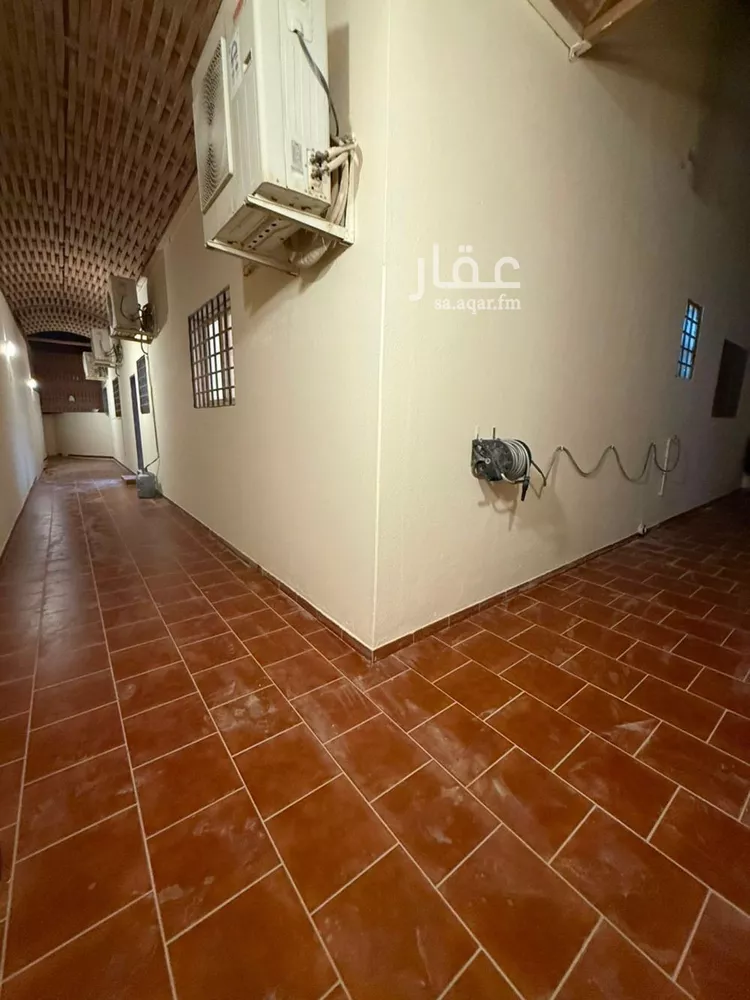 شقة للبيع في شارع الخزنة, حي إشبيلية, مدينة الرياض, منطقة الرياض 6