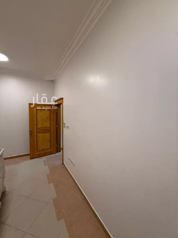 شقة للبيع في شارع الخزنة, حي إشبيلية, مدينة الرياض, منطقة الرياض 8
