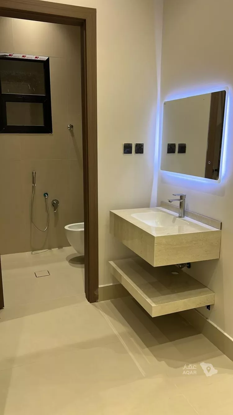دور للبيع في شارع محارب بن دثار, حي بدر, مدينة الرياض, منطقة الرياض 6