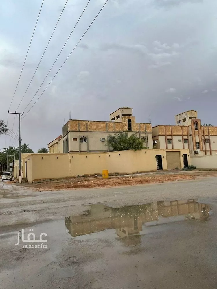 فيلا للبيع في شارع ام قويد, حي اسفل الباطن, مدينة حوطه بنى تميم, منطقة الرياض صورة 2