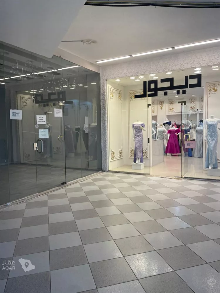 محل للبيع في شارع خالد بن الوليد, حي الأندلس, مدينة الرياض, منطقة الرياض