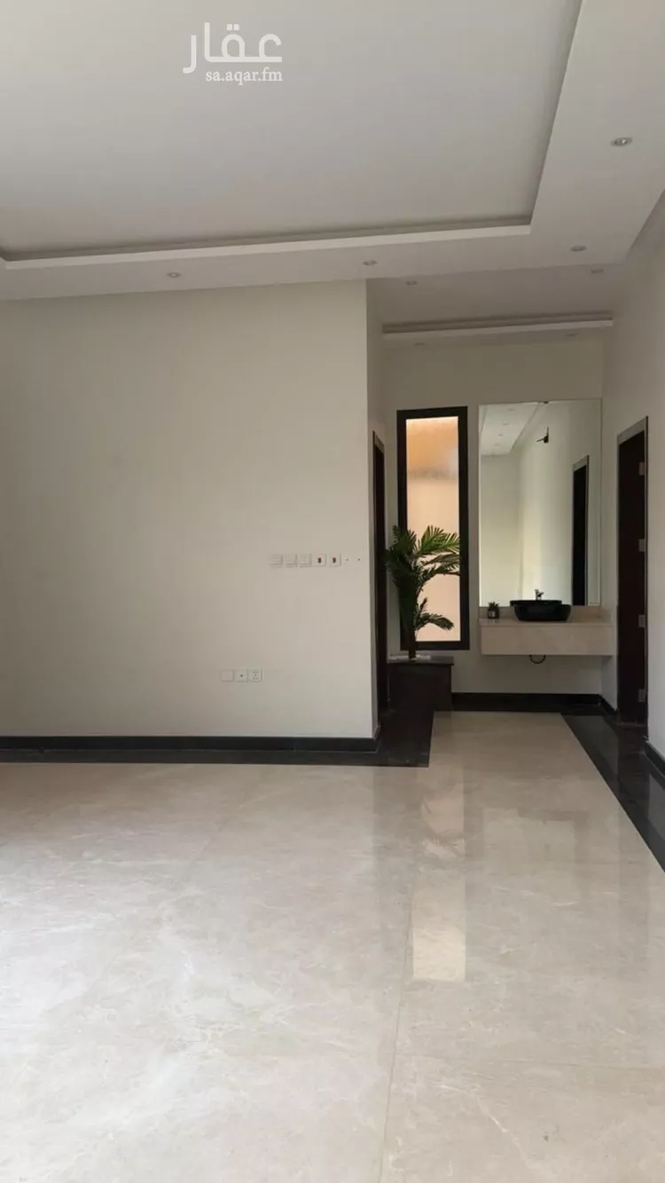 فيلا للبيع في شارع الساعى, حي الياسمين, مدينة الرياض, منطقة الرياض صورة 5
