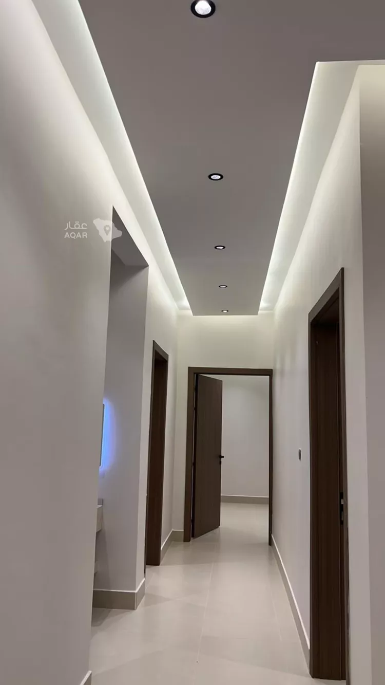 دور للبيع في شارع محارب بن دثار, حي بدر, مدينة الرياض, منطقة الرياض 5