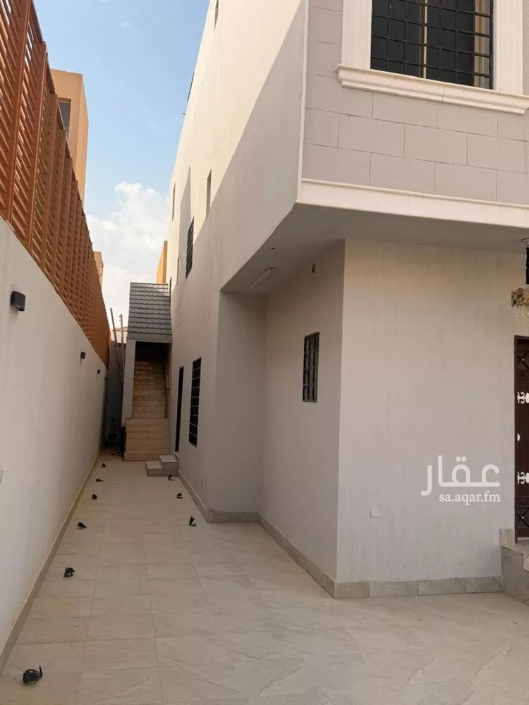 فيلا للبيع في شارع الزهرة, حي الياسمين, مدينة الرياض, منطقة الرياض صورة 5