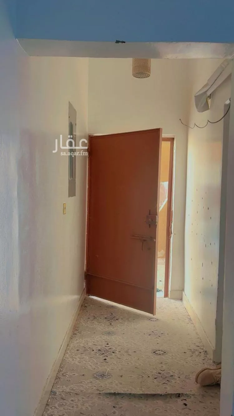 فيلا للبيع في شارع عفراء النجيل, حي العريجاء الغربي, مدينة الرياض, منطقة الرياض صورة 2