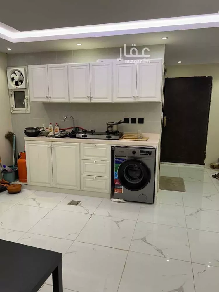 شقة للإيجار في شارع ابي الحرم المقدسي ، حي الضباط ، الرياض ، منطقة الرياض صورة 5