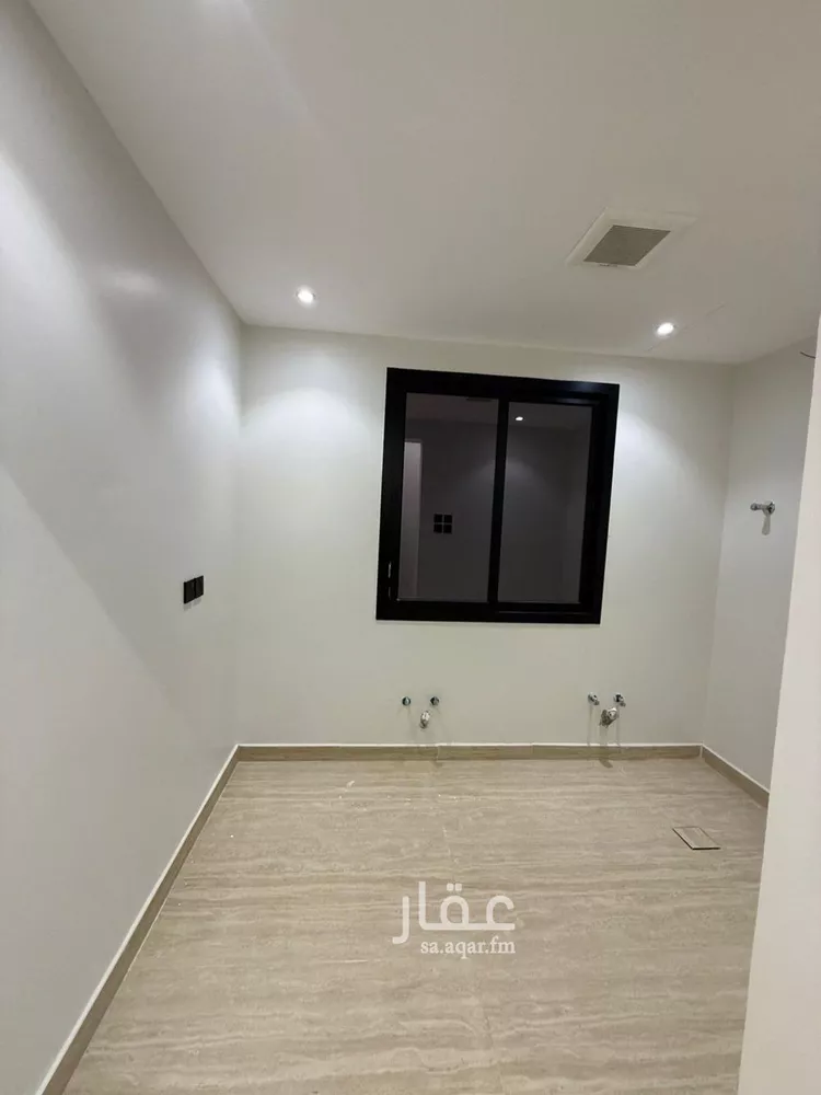 Floor for Sale in Riyadh Tuwaiq 15