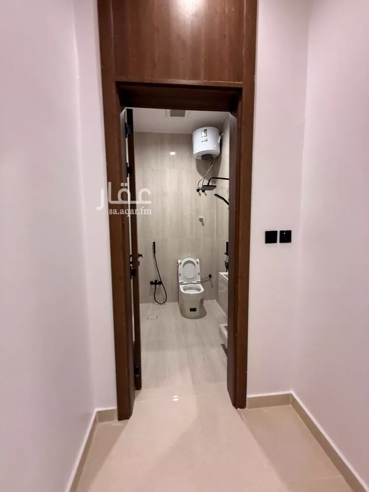 دور للبيع في شارع الفل, حي عكاظ, مدينة الرياض, منطقة الرياض 12