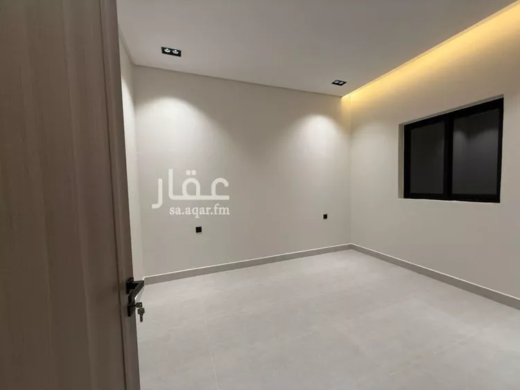دور للبيع في شارع زين الدين أبي الفتح, حي السويدي, مدينة الرياض, منطقة الرياض 8
