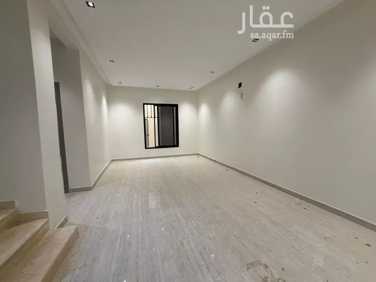 فيلا للبيع في شارع عمر بن عمرو بن إياس, حي طويق, مدينة الرياض, منطقة الرياض 7