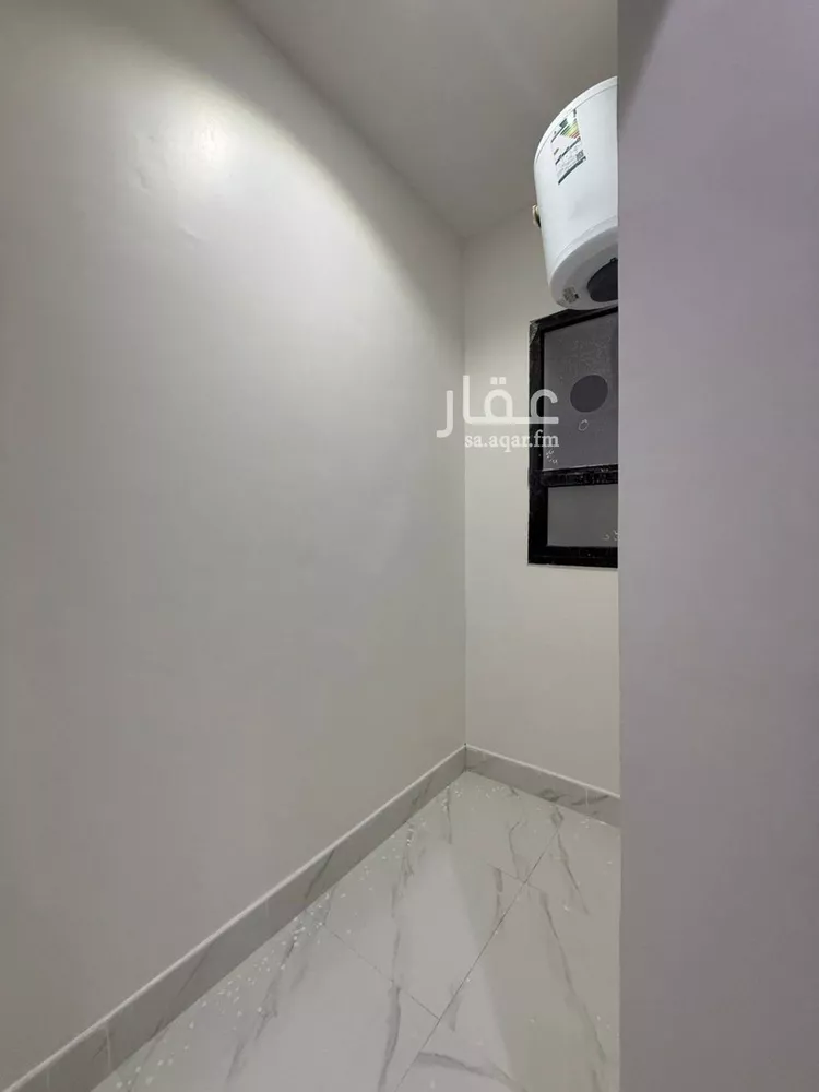 Floor for Sale in Riyadh Tuwaiq صورة 3