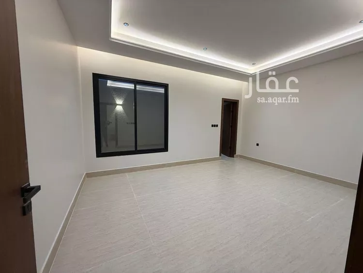 دور للبيع في شارع عبدالرحمن ابن مقبل, حي عكاظ, مدينة الرياض, منطقة الرياض 9