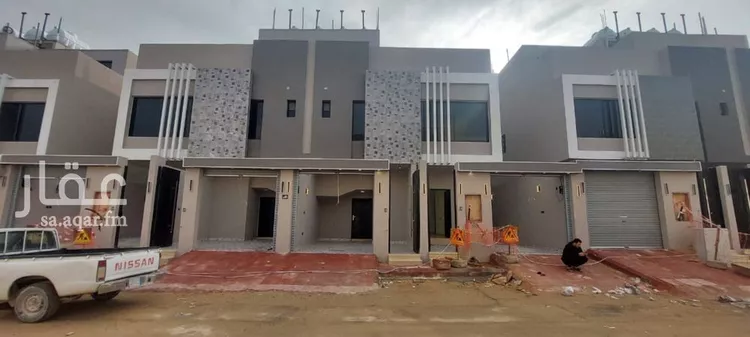 فيلا للبيع في شارع ابي الطيب, حي بدر, مدينة الرياض, منطقة الرياض
