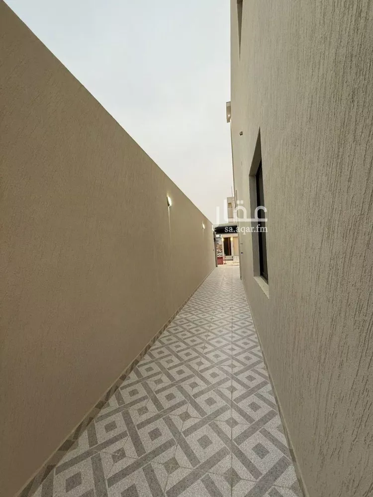 Villa for Sale in Riyadh Okaz 12
