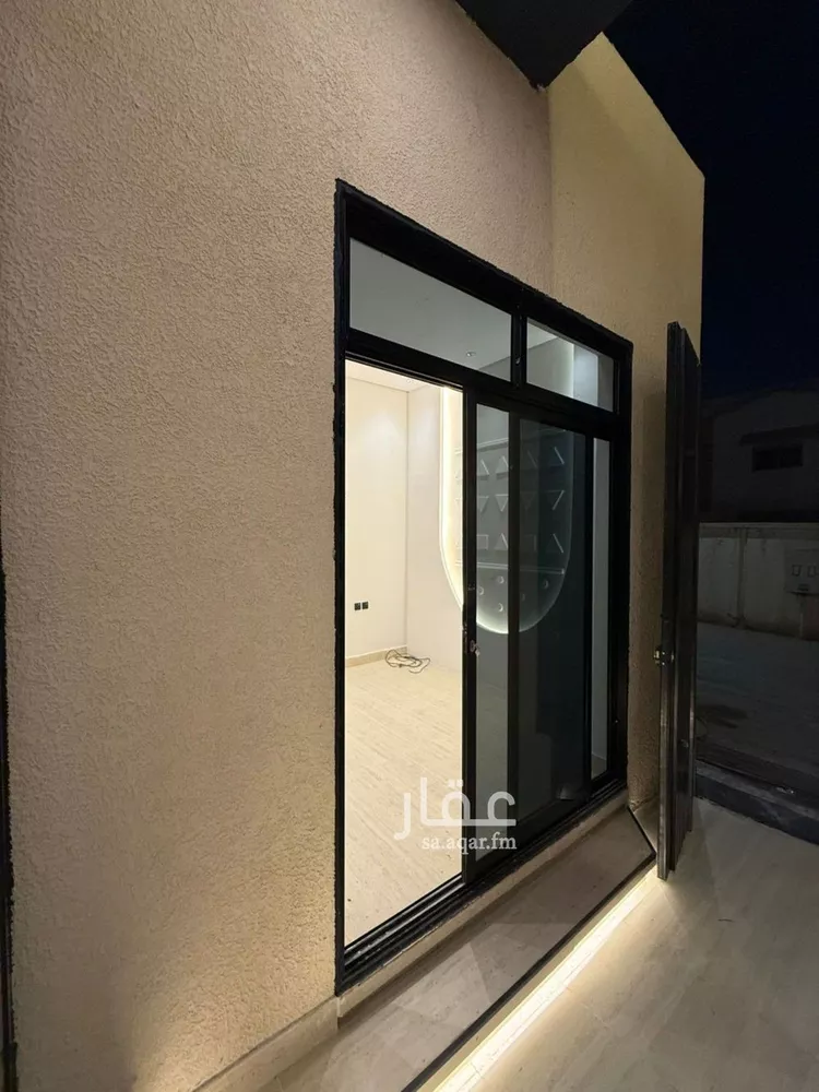 فيلا للبيع في شارع عبدالرزاق بن همام, حي الزهرة, مدينة الرياض, منطقة الرياض صورة 5