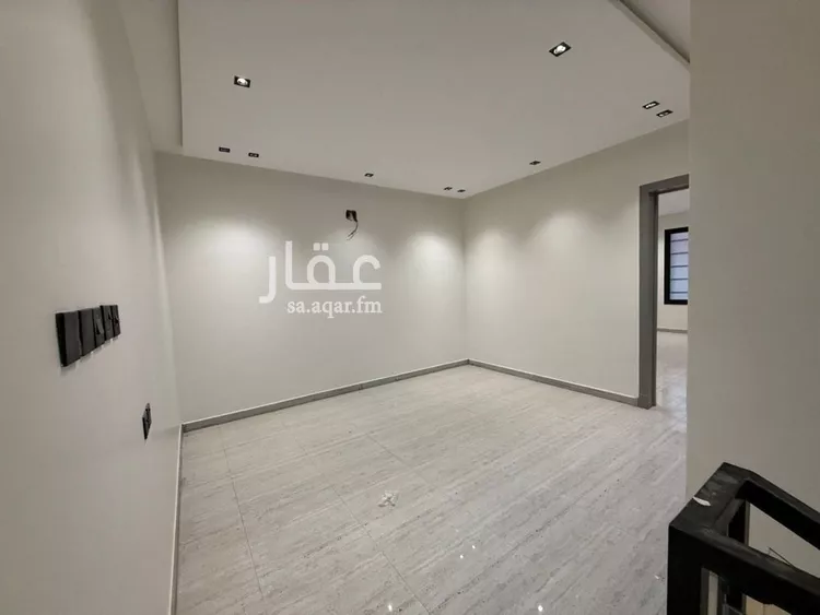 فيلا للبيع في شارع عمر بن عمرو بن إياس, حي طويق, مدينة الرياض, منطقة الرياض 9