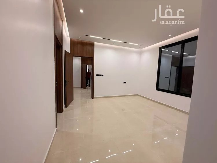 دور للبيع في شارع الفل, حي عكاظ, مدينة الرياض, منطقة الرياض صورة 5