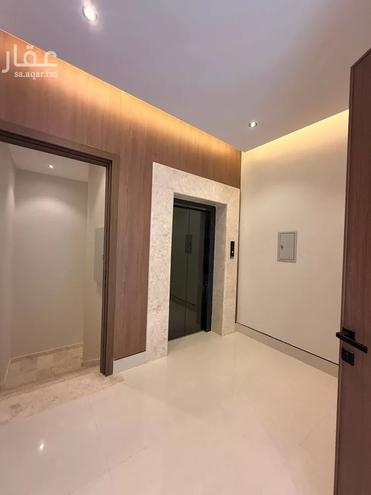 فيلا للبيع في شارع صفصاف, حي ظهرة لبن, مدينة الرياض, منطقة الرياض 6
