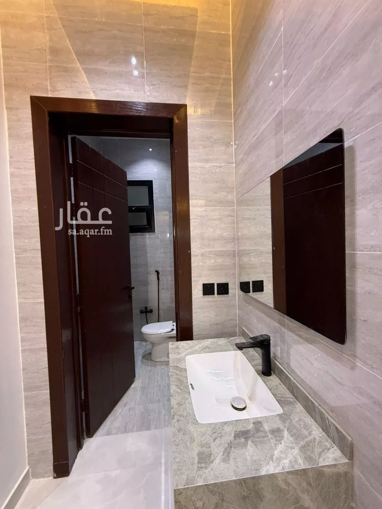 Villa for Sale in Riyadh Okaz 7