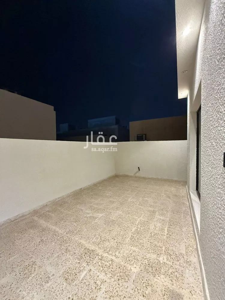 Floor for Sale in Riyadh Tuwaiq 21