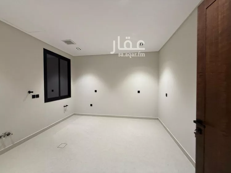 دور للبيع في شارع مسلم بن الحجاج, حي سلطانة, مدينة الرياض, منطقة الرياض 12