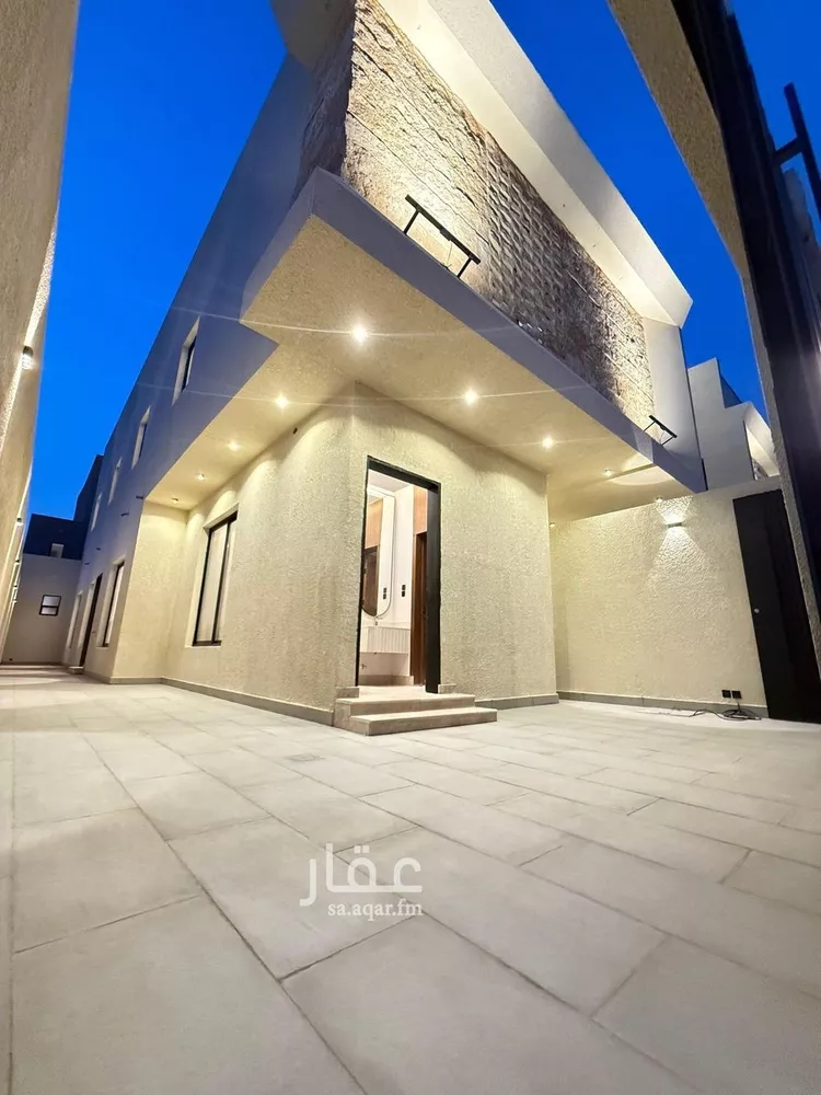 دور للبيع في شارع عبدالرحمن ابن مقبل, حي عكاظ, مدينة الرياض, منطقة الرياض 7