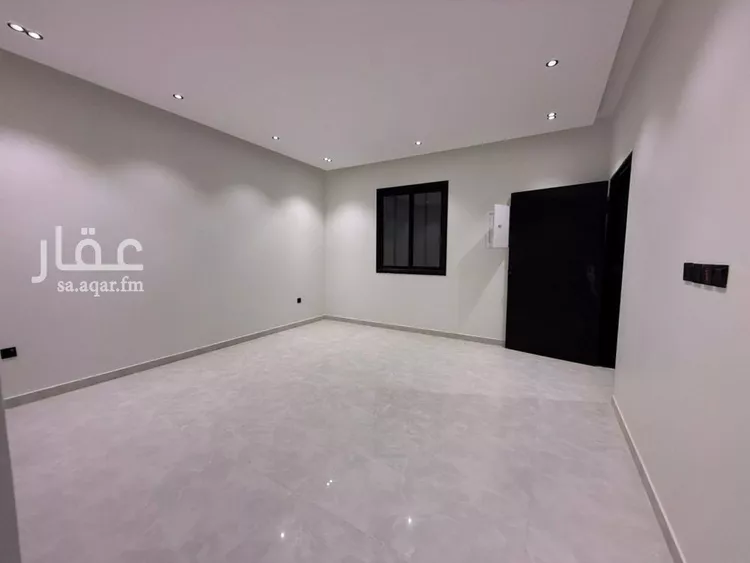 Floor for Sale in Riyadh Dahiat Namar 12
