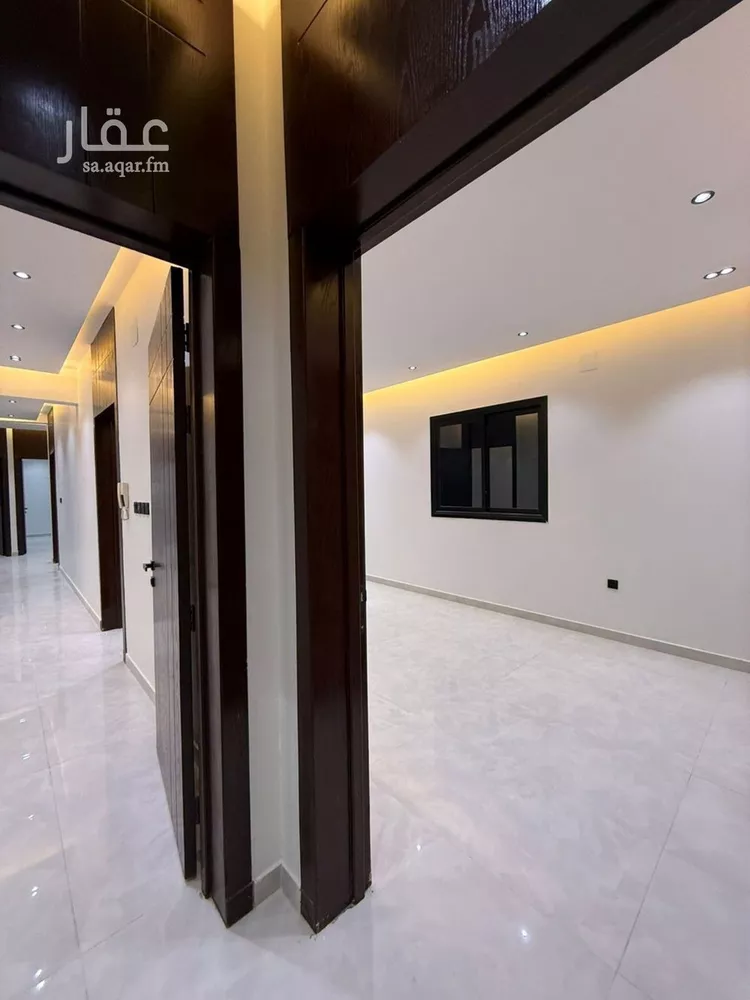 Floor for Sale in Riyadh Dahiat Namar 19