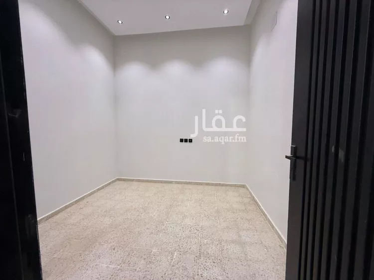 Villa for Sale in Riyadh Okaz 11