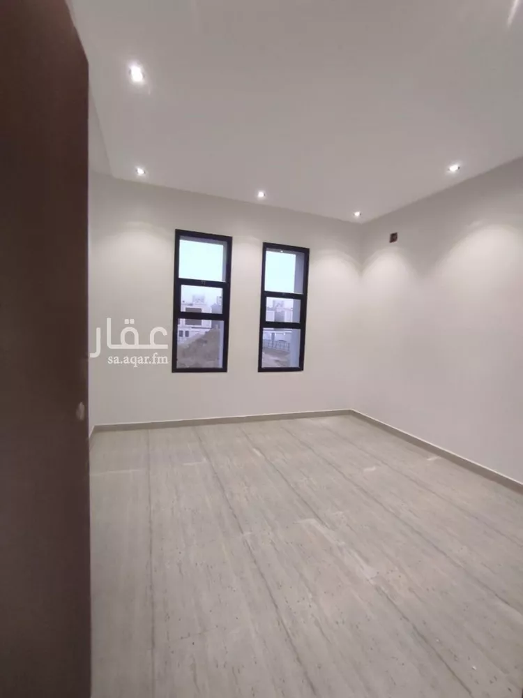 فيلا للبيع في شارع الحسن القشيري, حي طويق, مدينة الرياض, منطقة الرياض صورة 5