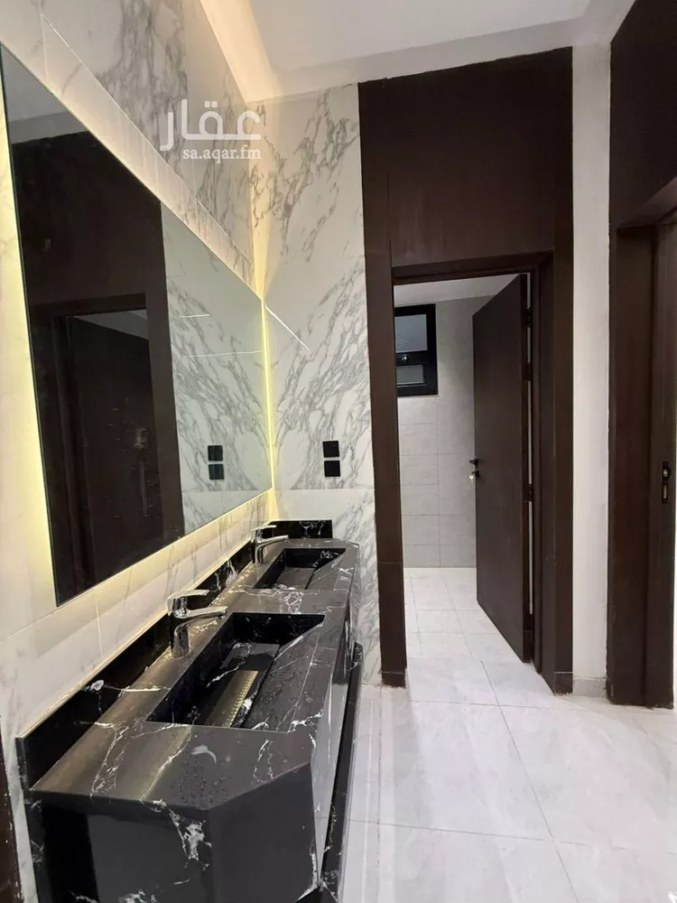 دور للبيع في شارع الحزيمية 21, حي الحزيمية, مدينة المزاحمية, منطقة الرياض صورة 4
