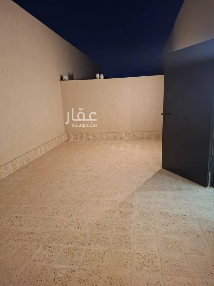 فيلا للبيع في شارع محمد بن راشد العريني, حي طويق, مدينة الرياض, منطقة الرياض 18