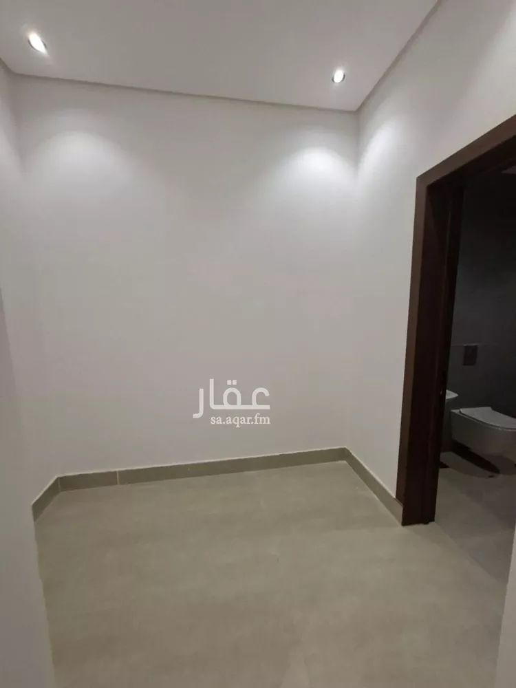 فيلا للبيع في شارع العدواني, حي طويق, مدينة الرياض, منطقة الرياض 17